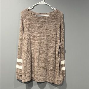 AMAZON Women's Heathered Brown Long Sleeve Top